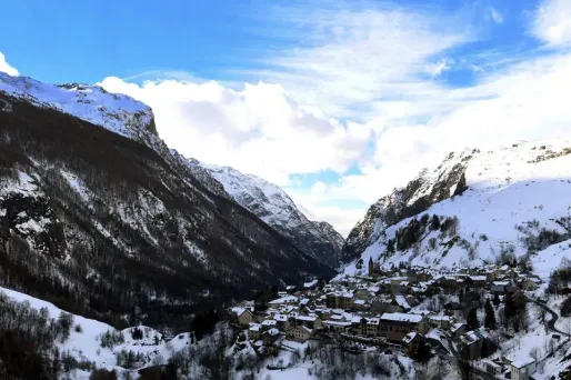 L'accident a eu lieu à La Grave, dans les Hautes-Alpes.