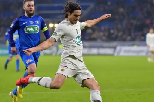 Le PSG a notamment pu compter sur un but de Cavani.