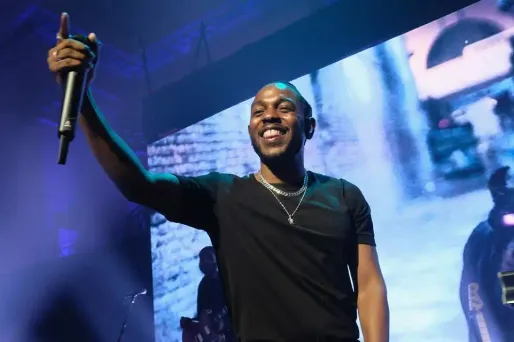 Le rappeur Kendrick Lamar est nominé huit fois aux Grammy Awards.