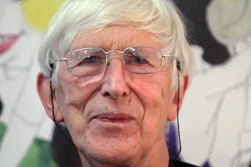 L'artiste alsacien avait confié à l'AFP : "Pour moi, s'il devait y avoir un paradis, ce serait une bibliothèque"