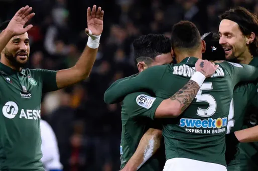 Les Verts prennent la quatrième place de Ligue 1, quand Strasbourg reste neuvième.