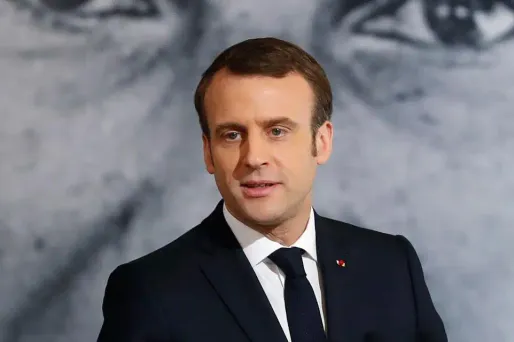 Emmanuel Macron doit déjeuner jeudi avec une cinquantaine d'élus des Pays-de-la-Loire.