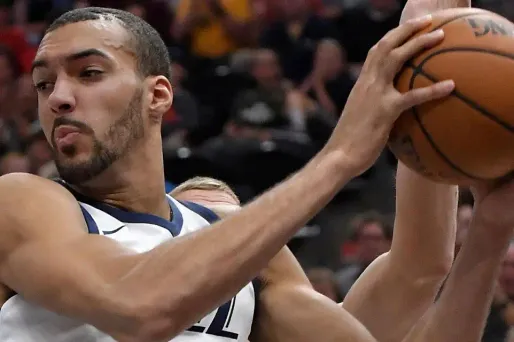Le Français Rudy Gobert a été élu meilleur défenseur de la saison 2017-2018 de la NBA. Pas suffisant pour lui permettre de disputer son premier All Star Game.