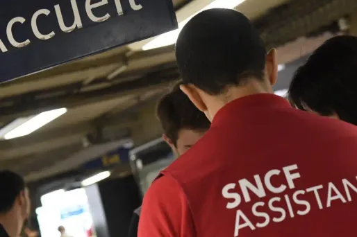 De nombreux trains ont été annulés jeudi à cause de la panne électrique à Montparnasse.