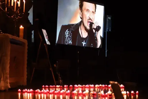 Johnny Hallyday est mort le 5 décembre 2017.