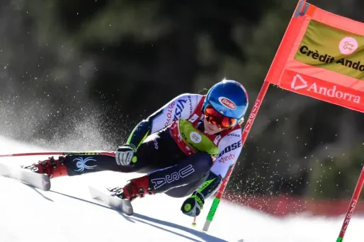 Shiffrin est ex-aequo avec l'Autrichienne Nicole Schmidhofer et devance la Liechstensteinoise Tina Weirather.
