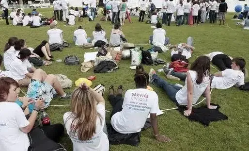 Le service national universel sera lancé avec une première phase mi-juin 2019.