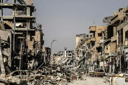 La ville de Raqqa a été la cible d'une offensive en 2017 pour déloger les djihadistes de Daech.