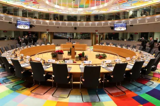 Feu vert de l'UE pour négocier un accord commercial avec les Etats-Unis, malgré l'opposition de Paris