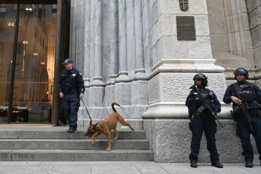 policiers new york, policiers américains crédit : TIMOTHY A. CLARY / AFP - 1280