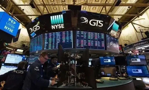 La Bourse de New York a légèrement baissé mercredi.