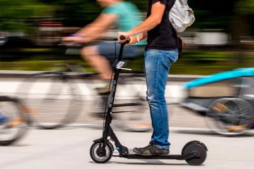 Un habitant de l'immeuble avait branché sa trottinette électrique sur le secteur pour la recharger. (Photo d'illustration)