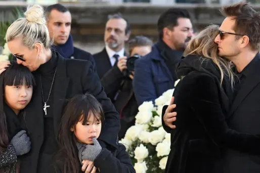 Laura Smet et David Hallyday contestent la succession de leur père, qui a tout légué à sa dernière épouse Laeticia Hallyday et leurs deux filles Jade et Joy.
