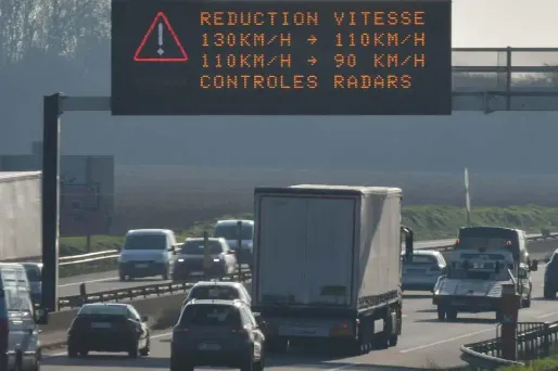 Depuis dimanche 18h, les automobilistes circulant dans le Nord doivent réduire leur vitesse de 20km/h.