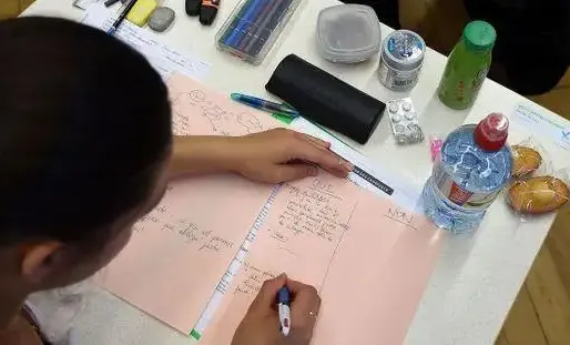 bac crédit : FREDERICK FLORIN / AFP - 1280