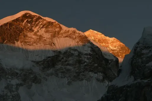 Cette saison, le Népal a délivré le chiffre record de 378 permis pour l'ascension de l'Everest.