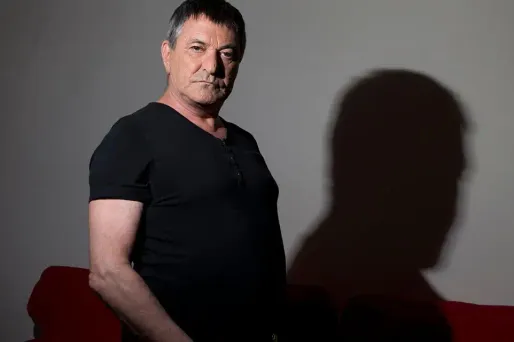 Jean-Marie Bigard a annoncé lundi qu'il mettra un terme à sa carrière solitaire d'humoriste dès l'an prochain.