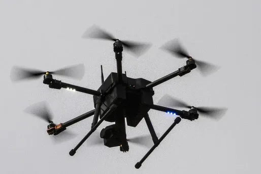 La chute du drone avait blessé deux personnes. Photo d'illustration.