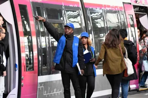 Le trafic ferroviaire revient progressivement à la normale dans l'est parisien après un incendie