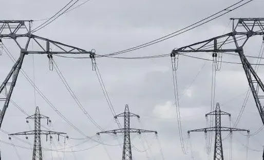 Tempête Miguel : 90% des foyers privés d'électricité réalimentés