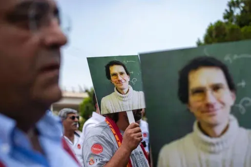 Des manifestants défilent à Balikesir, dans l'ouest de la Turquie, pour montrer leur soutien au mathématicien turc Tuna Altinel, le 30 juillet 2019 afp.com/Yasin AKGUL