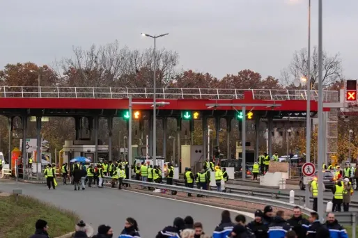 Le jour des faits, une structure Escota avait été saccagée et incendiée. (Photo d'illustration)