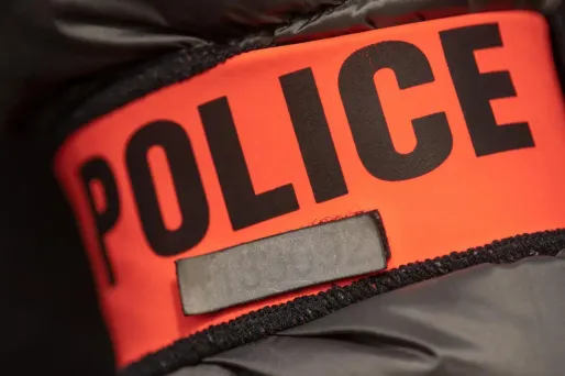 Le policier devra verser 1.000 euros au manifestant pour les dommages et intérêts. (photo d’illustration)