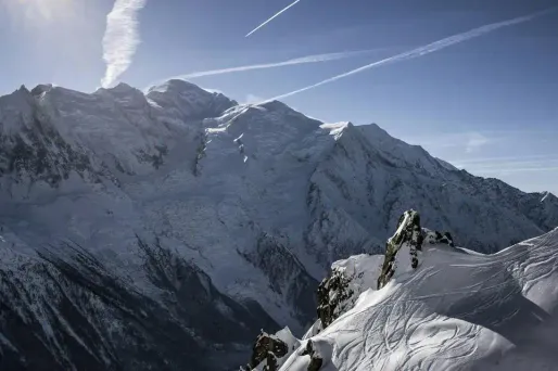 La chute a eu lieu alors que les deux alpinistes avaient entamé l'ascension de l'Aiguille du Plan par une voie peu fréquentée. (Photo d'illustration)