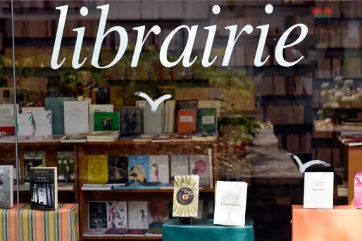 Le prix Médicis attribué à Luc Lang pour "La tentation"