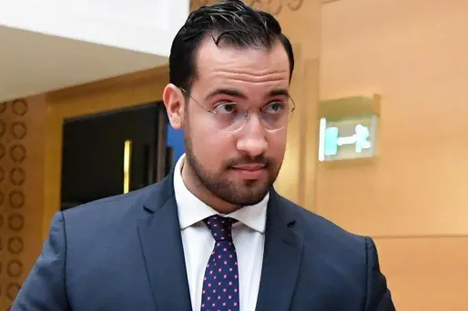 Alexandre Benalla sort un livre, jeudi.