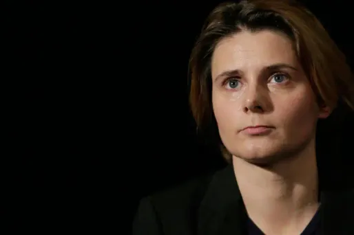 Caroline Fourest appelle la communauté internationale à ne pas abandonner les Kurdes.