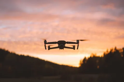 Le drone pliable DJI Mini 4K voit son prix chuter sur Amazon