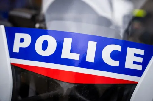 Un homme a été blessé par balles jeudi matin à Echirolles, dans la banlieue de Grenoble.
