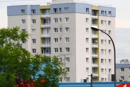 Pour expulser des familles de délinquants des HLM, les maires sont confrontés à la lenteur de la justice.