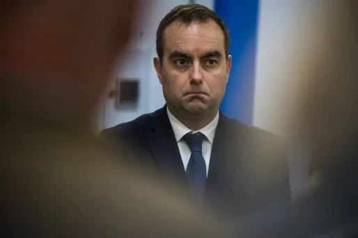 Violences sexuelles dans les armées : une mission d'inspection va être lancée, annonce Sébastien Lecornu