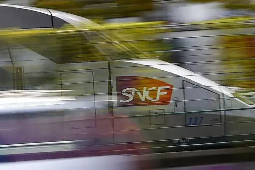 Le montant total des investissements du groupe s'est élevé à 8,8 milliards d'euros, réalisés à 95% en France.