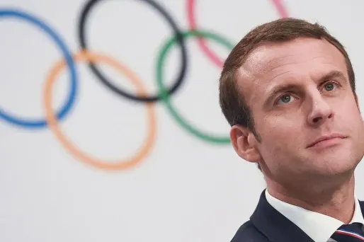 Au Stade de France, Emmanuel Macron s'entretiendra avec le Conseil olympique.