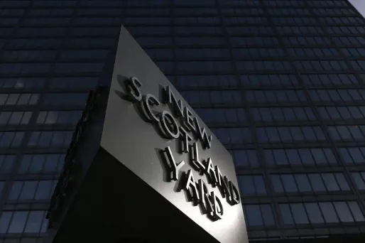 La façon dont le terrorisme d'extrême droite et le terrorisme islamiste grandissent et se nourrissent l'un l'autre est "particulièrement préoccupant"