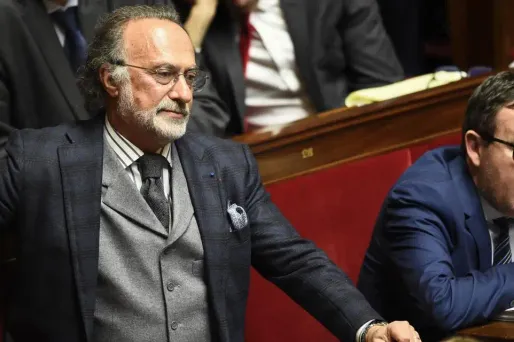 Élu de l'Oise, Olivier Dassault est encore président du conseil de surveillance de Rond Point immobilier.