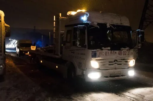 Météo France prévoit entre 1 à 3 cm de neige mardi.
