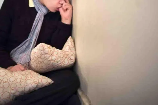 L'absence de gestes sociaux pour communiquer doit alerter les parents et ceux qui s'occupent de jeunes enfants, recommande la Haute Autorité de santé