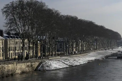 Les températures seront encore plus fraîches vendredi malgré un soleil présent. (Photo d'illustration)