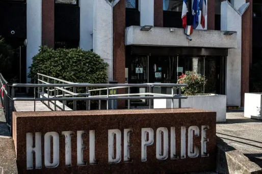 Les trois personnes étaient en garde à vue à Lyon.