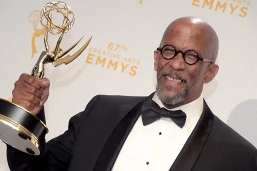 l'acteur à la voix de baryton est mort à 59 ans des suites d'un cancer du poumon.