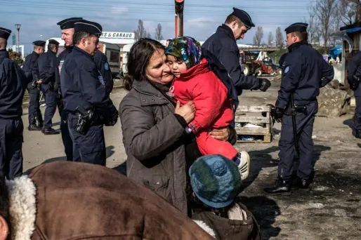Les expulsions de Roms sont "préoccupantes", selon les associations.