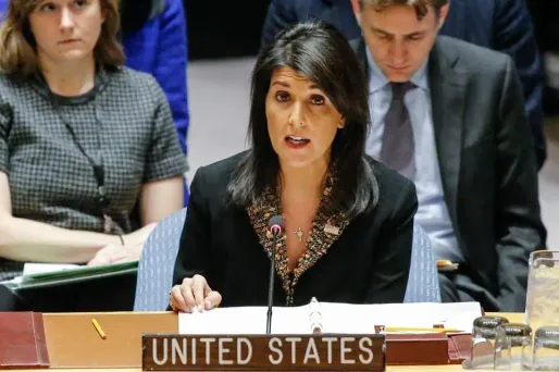 Washington s'est heurté lundi à la résistance de Moscou aux Nations unies sur un projet de résolution condamnant le recours aux armes chimiques en Syrie