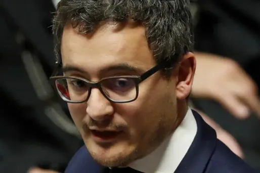 Gérald Darmanin présente 2018 comme une "année blanche" fiscalement.