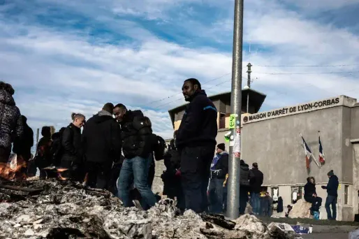 blocage, prisons, maison d'arrêt de Lyon, prison crédit : JEFF PACHOUD / AFP - 1280