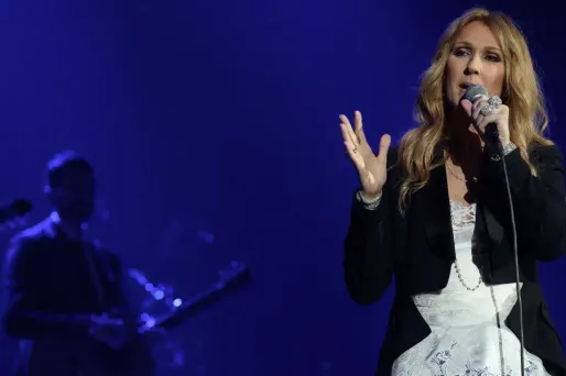 Céline Dion annule à nouveau un de ses concerts
