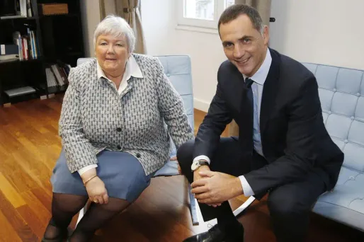 Ici avec le président du Conseil exécutif de Corse, Gilles Simeoni, Jacqueline Gourault pense que la Corse fait "partie de la République française".
